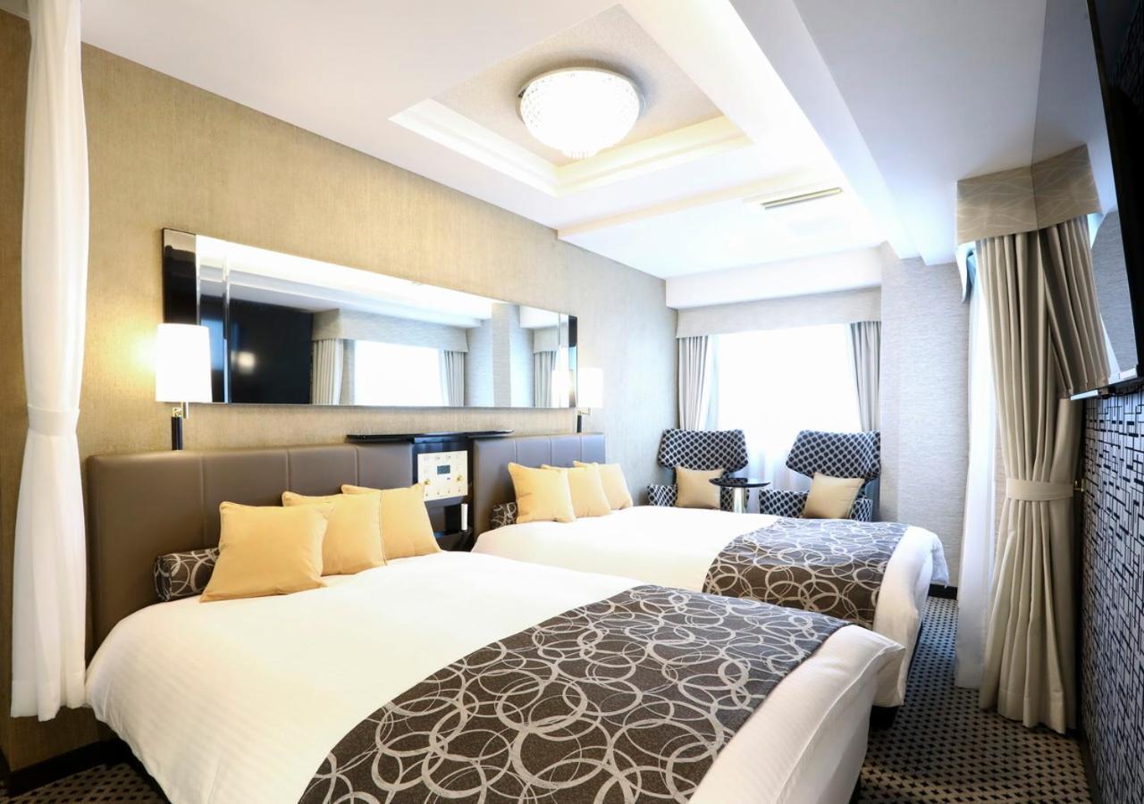 Apa Hotel Higashi Shinjuku Kabukicho Tower طوكيو المظهر الخارجي الصورة