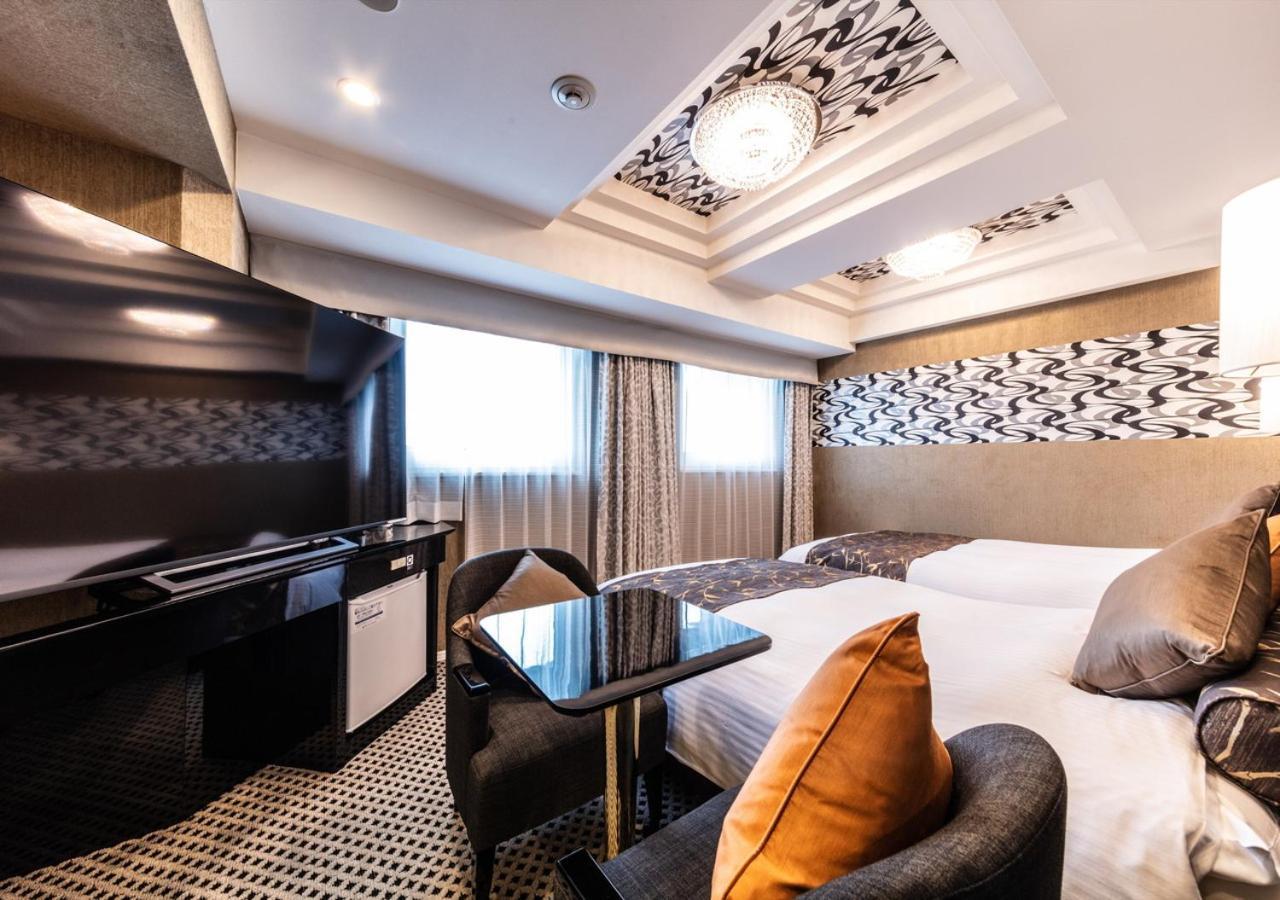 Apa Hotel Higashi Shinjuku Kabukicho Tower طوكيو المظهر الخارجي الصورة